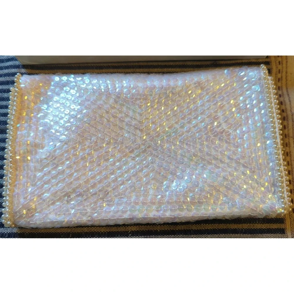 Gorgeous Vintage La Regale Beaded Sequin‎ Purse With Butterflies